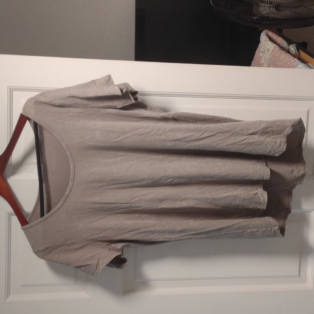 LuLaRoe baggy T